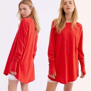 We The Free People Long Sleeve Red Top T-shirt Finger Holes Scoop Neck Tunic